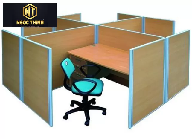 VÁCH NGĂN VĂN PHÒNG GỖ ĐƠN GIẢN